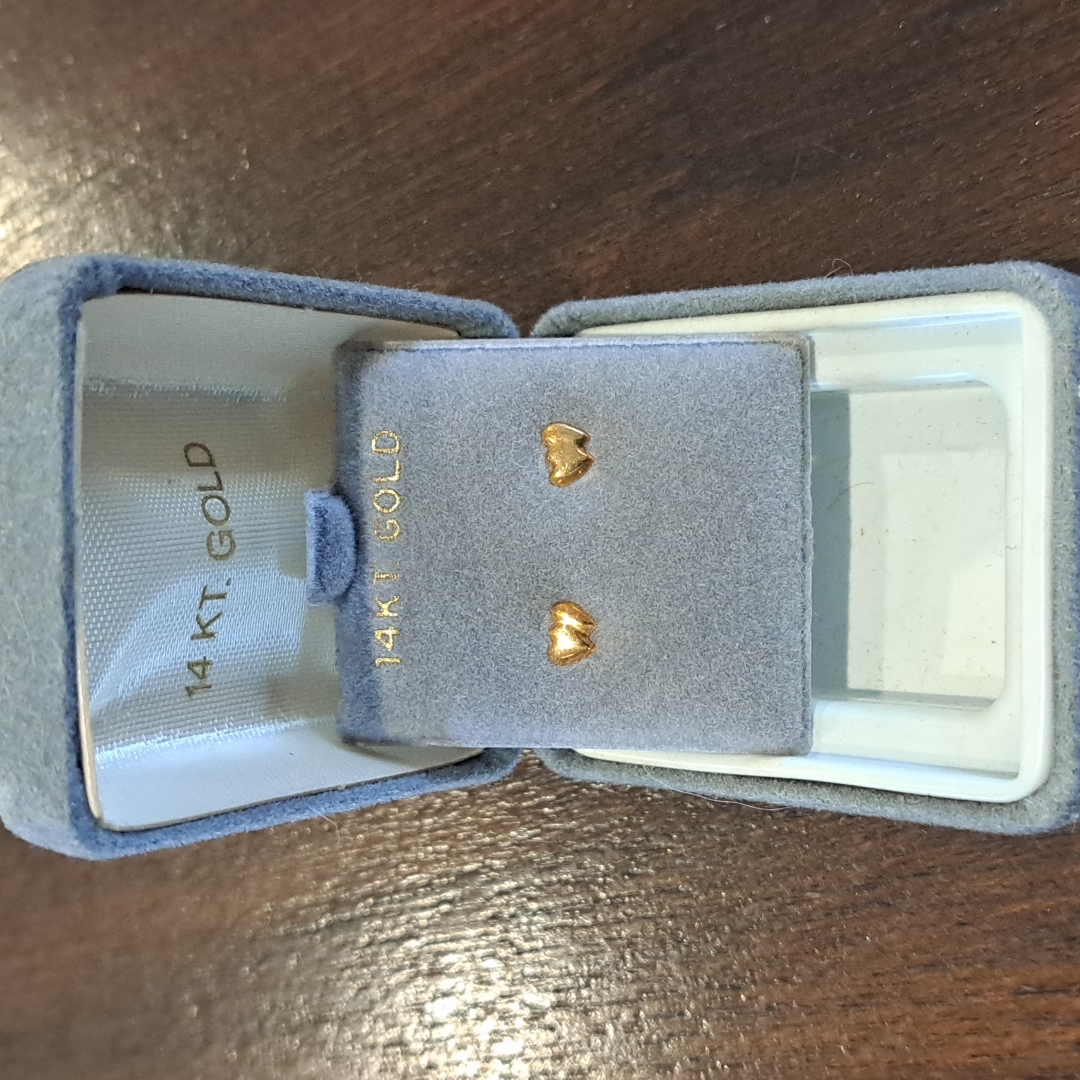 14kt Gold Double Heart Stud Pierced Earrings Zz 14kt